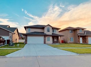 2312 S 19th St, Council Bluffs, IA 51501