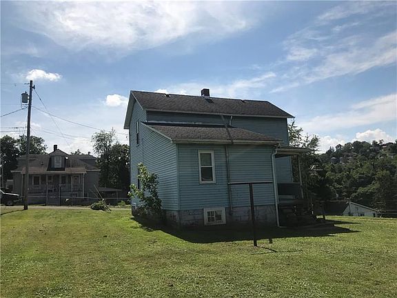 4th image of 8 Rosewood Ave