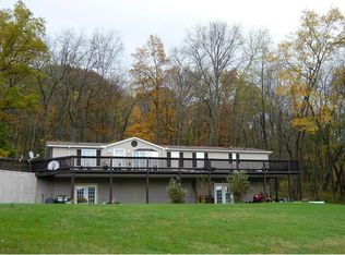 878 Anderson St, Confluence, PA 15424