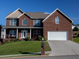 8523 Coral Sand Ln, Knoxville, TN 37938
