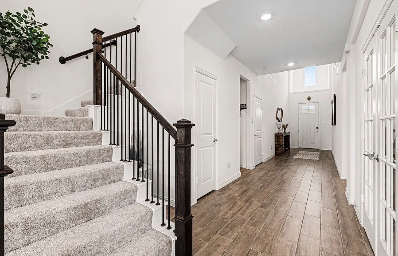 4 bed, 3186 sqft, $3,250 — Photo 3