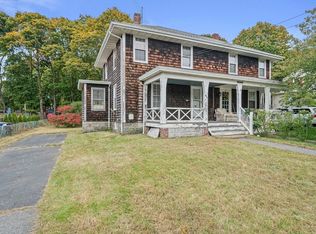 235 Standish Ave, Plymouth, MA 02360