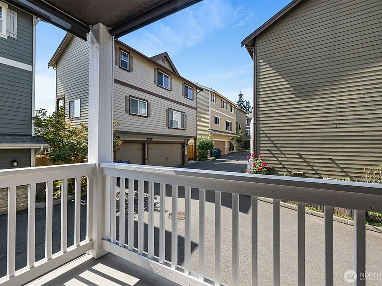 3302 132nd Pl SW #10 — Photo 17