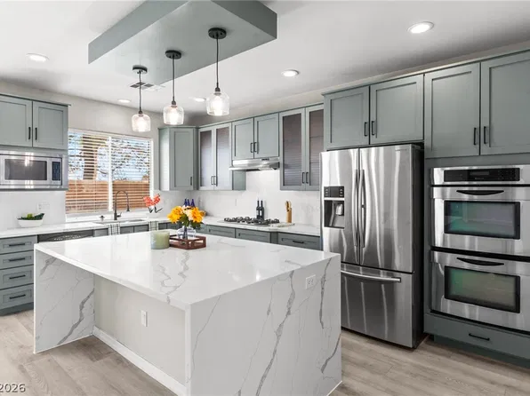 228 Uccello Dr, Las Vegas, NV 89138