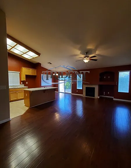 1221 Plumas Links St — Photo 16