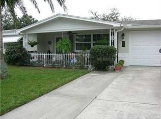 5226 Bluejay Dr, Holiday, FL 34690