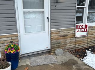 250 Chapel Rd APT 3, Wheeling, WV 26003