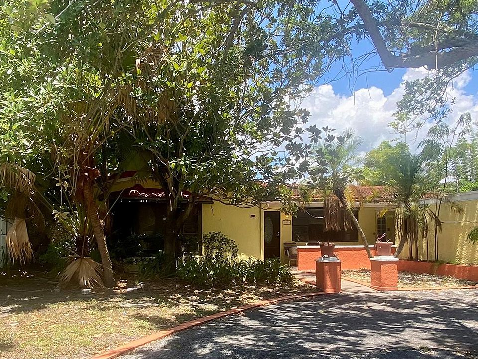 1st image of 2333 NE 19th Avenue