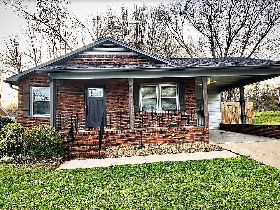 1st image of 2901 Bernard St