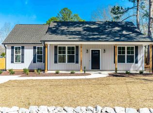 808 W Oak St, Selma, NC 27576