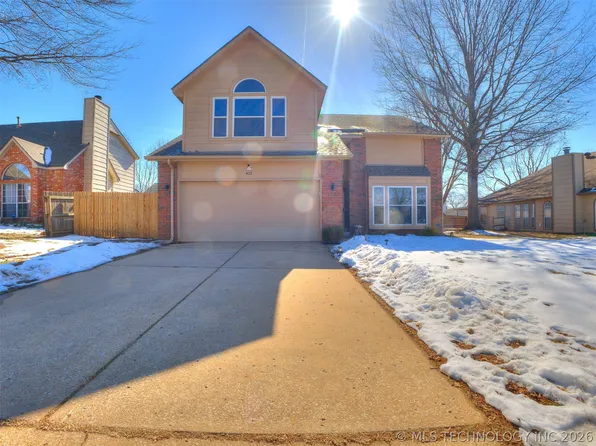 433 W Quanah St, Broken Arrow, OK 74011