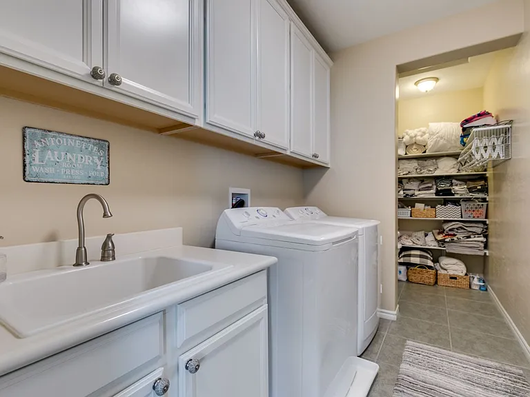 12314 Kings Eagle St — Photo 45