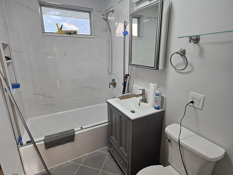 17 Milton Ave #2 — Photo 8