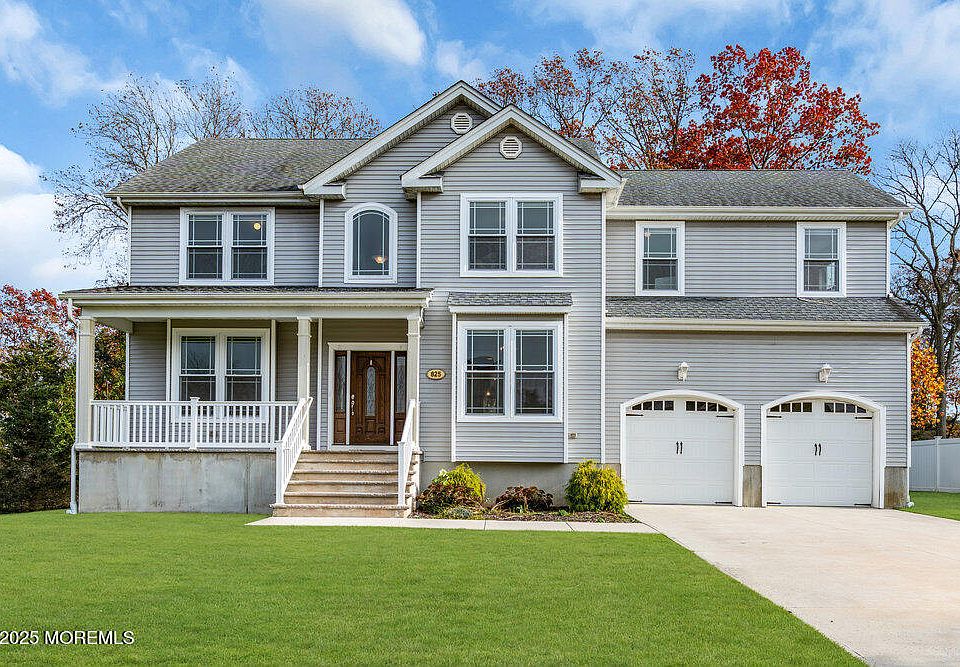 1st image of 825 Ethan Court