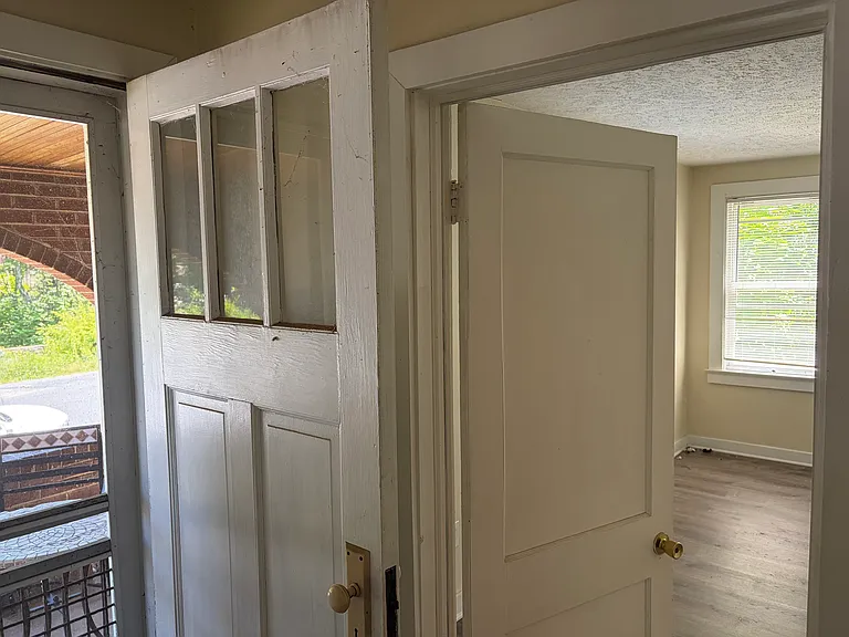 158 S Bayard Ave #11 — Photo 4