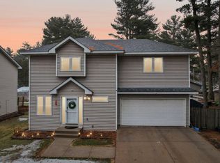 218 Birch Rd NE, East Bethel, MN 55092