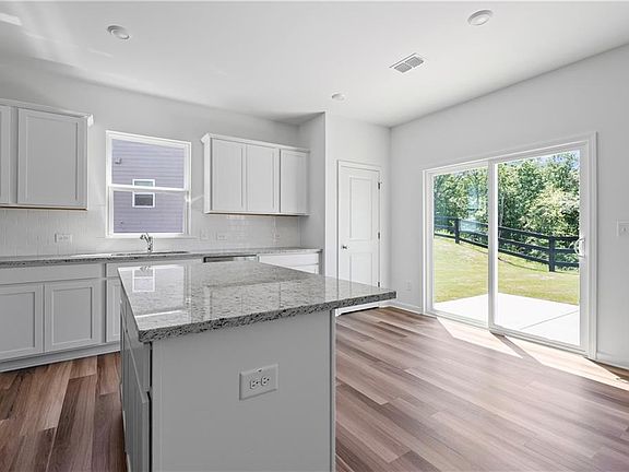 7th image of this home