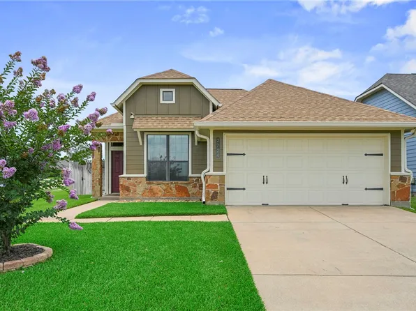 2724 Rivers End Dr, College Station, TX 77845