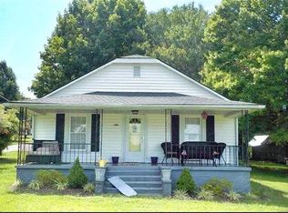 100 J R Tallent Rd, Morganton, NC 28655