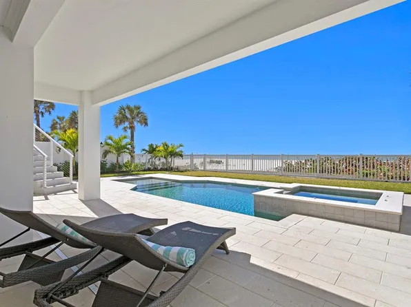 34 Gulf Blvd, Indian Rocks Beach, FL 33785
