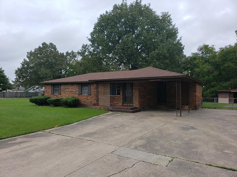 1st image of 3405 W 14th Ave