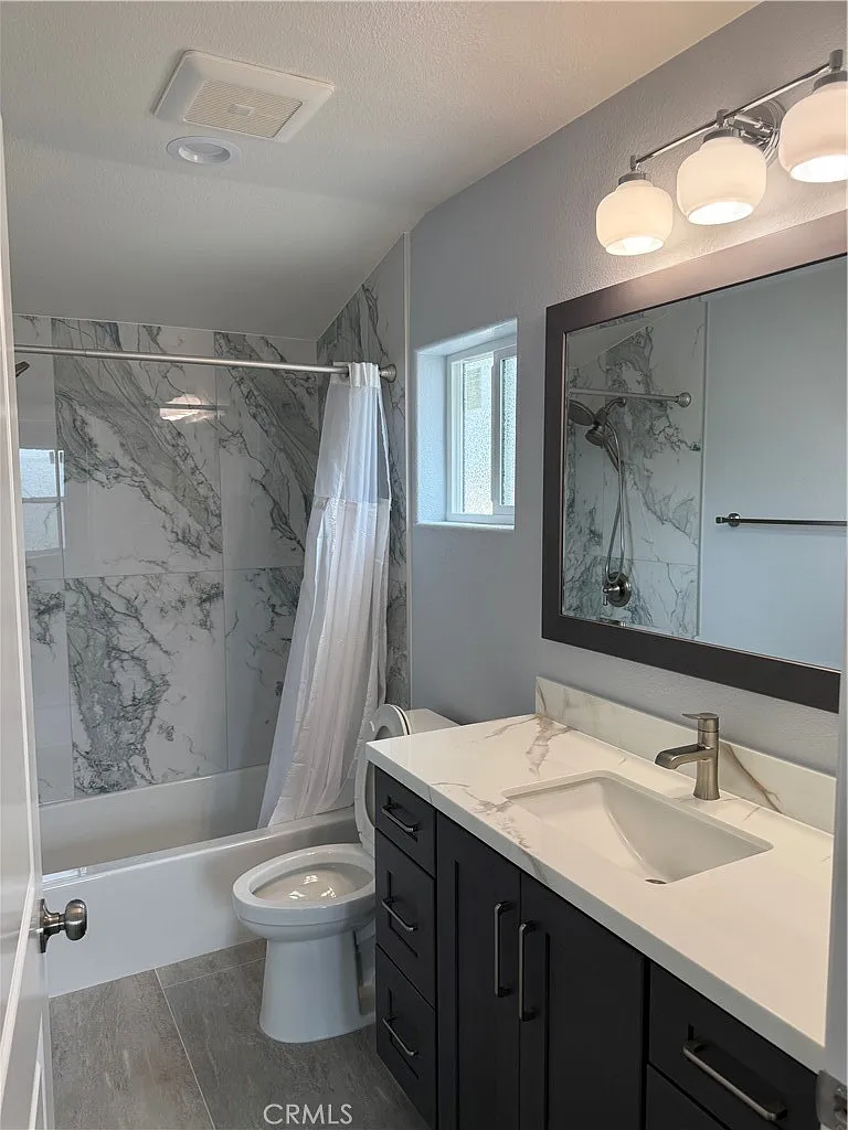 3 bed, 1200 sqft, $3,500 — Photo 4
