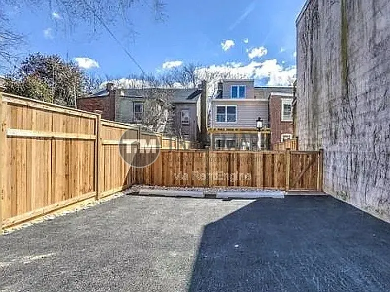 255 New Holland Ave — Photo 8