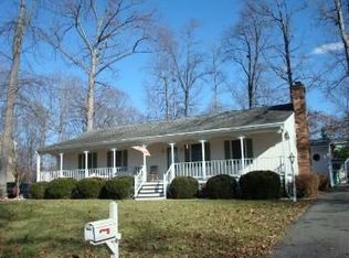 7613 Ratling Dr, Midlothian, VA 23112