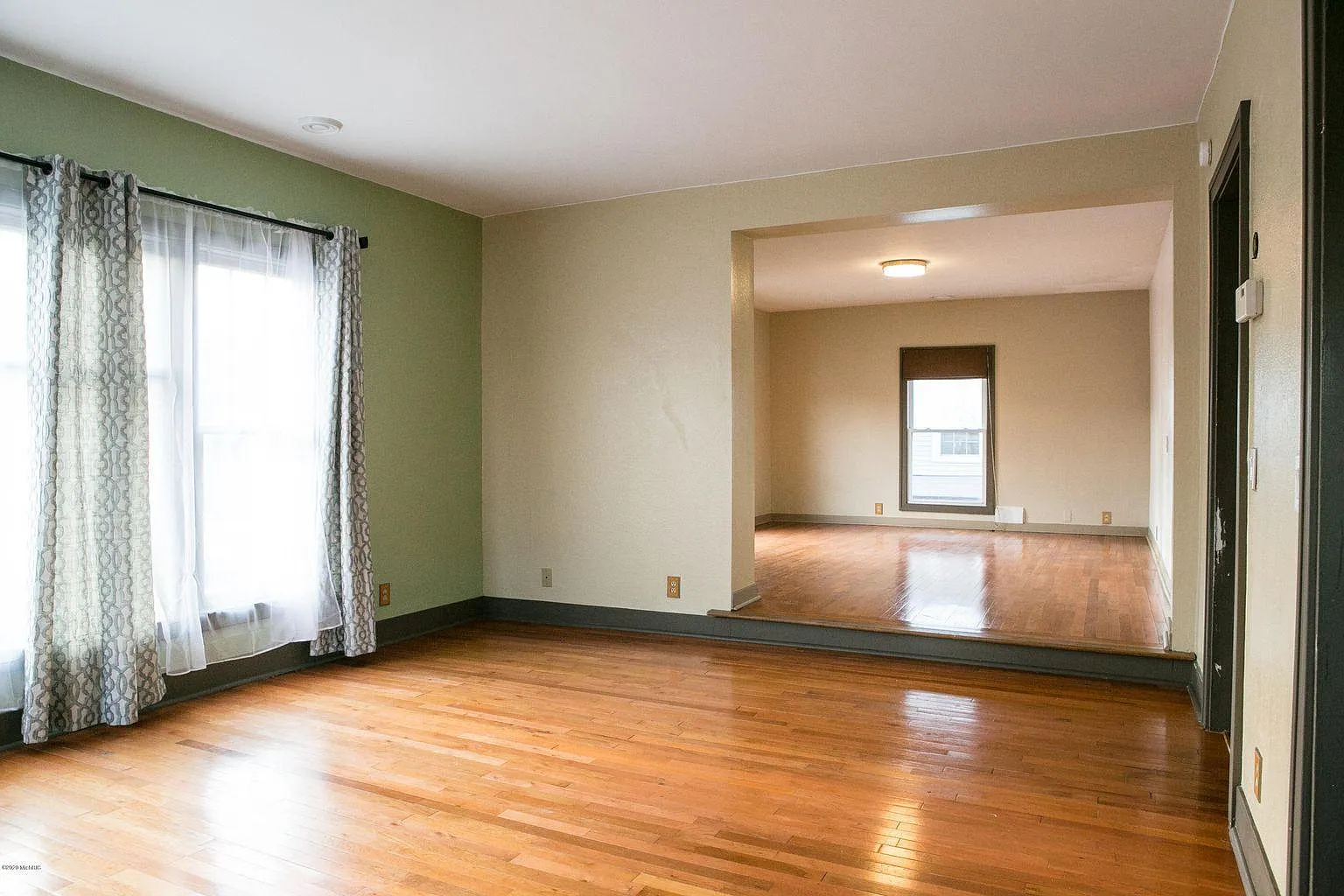 2 bed, 1200 sqft, $1,550 — Photo 3