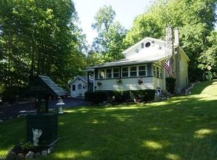 2 Decker Pond Rd, Sussex, NJ 07461