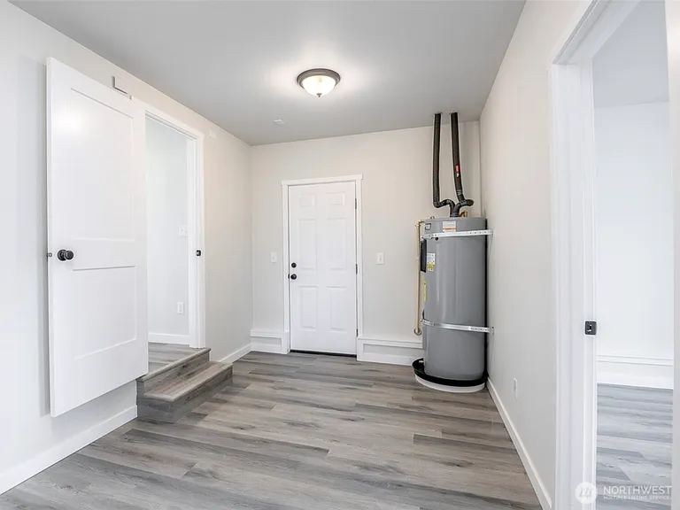 1202 S 15th St — Photo 6