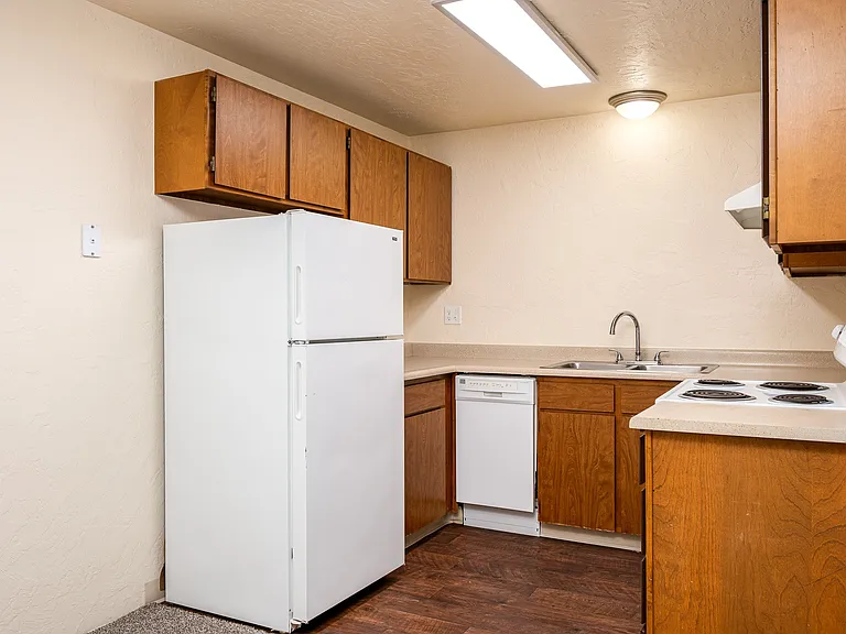Broadway Center | Kitchen