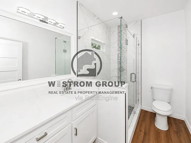 709 S Church St — Photo 19