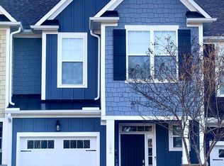 122 Hundred Oaks Ln, Holly Springs, NC 27540