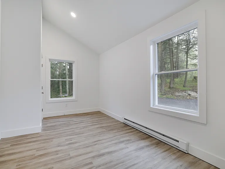 127 Evergreen Ln — Photo 22