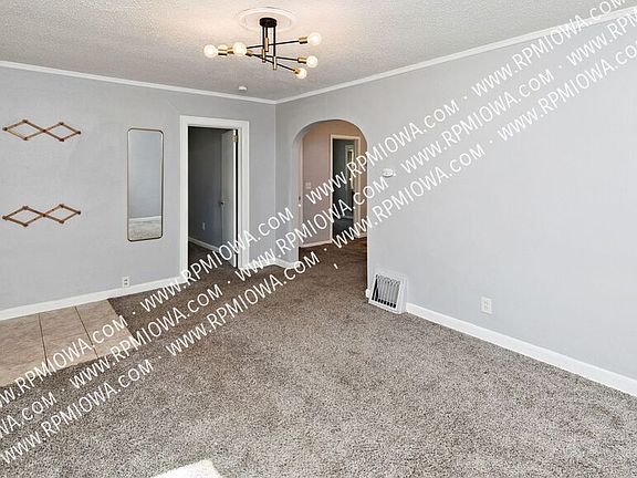 5th image of 713 Maxwelton Dr