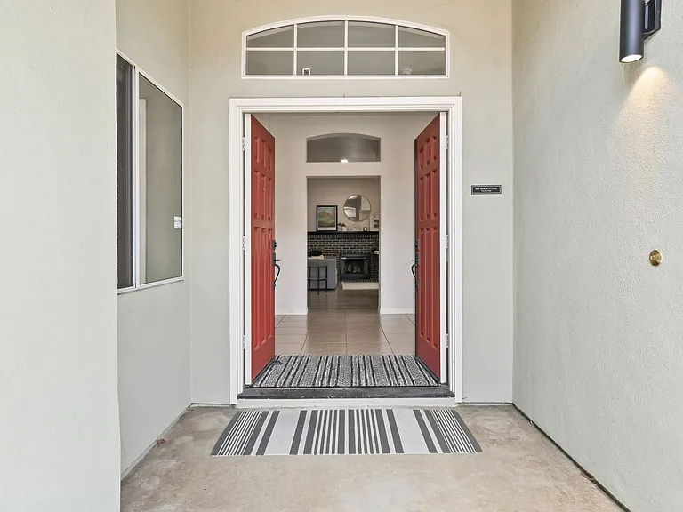 870 Bracero Pl — Photo 5