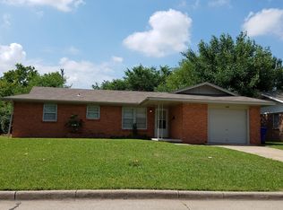 402 Mimosa Dr, Norman, OK 73069