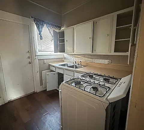 102 E French Ave #102 — Photo 5