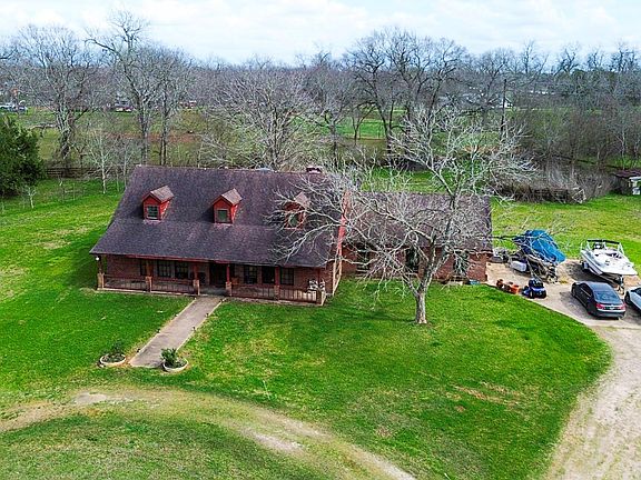 4th image of 34520 Fulshear Farms Rd