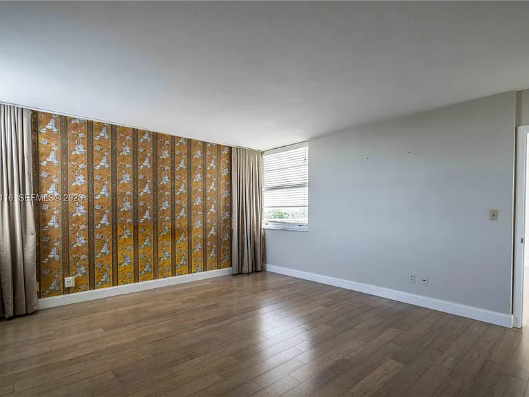 9500 W Bay Harbor Dr #7D — Photo 19