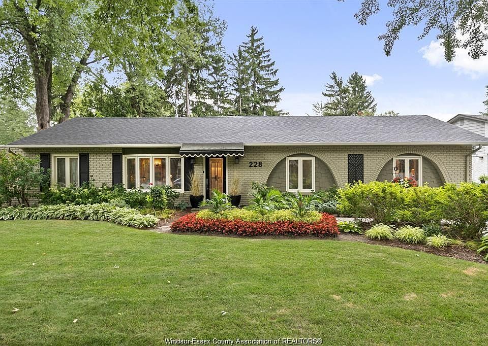 1st image of 228 Burlington Rd