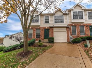 432 Summit Tree Ct, Fenton, MO 63026