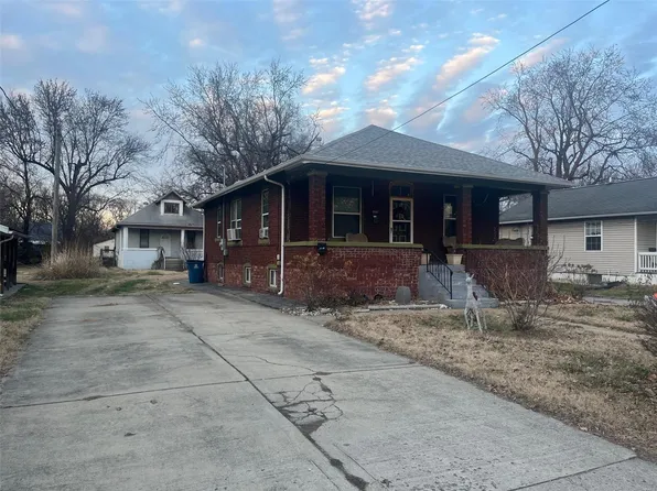 2821 Edwards St, Granite City, IL 62040