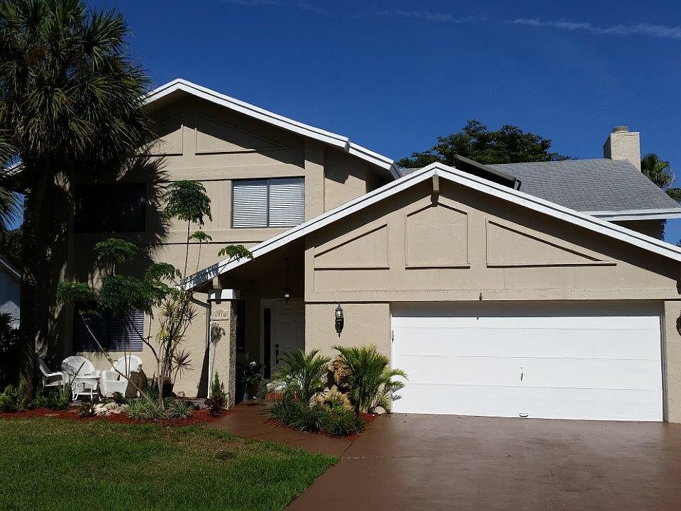1st image of 4910 SW 101st Ave