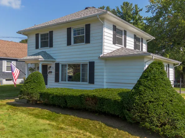 22 Allengate Ave, Pittsfield, MA 01201