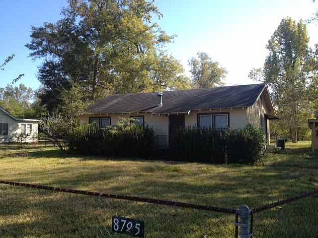 1st image of 8795 Phelan Blvd