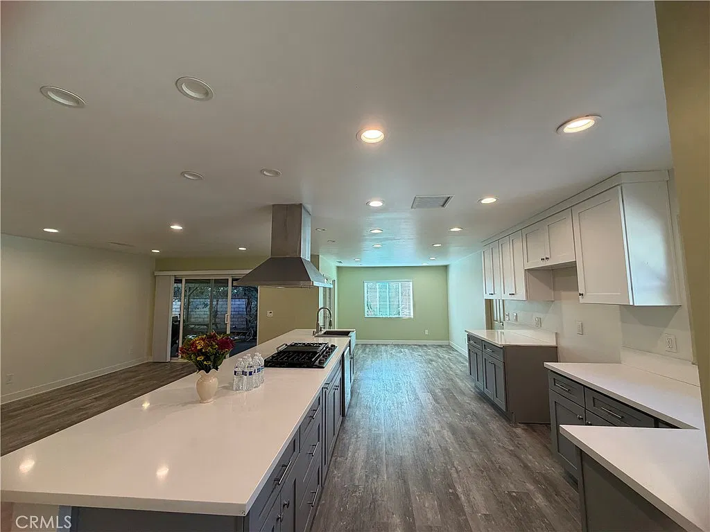3 bed, 1550 sqft, $3,500 — Photo 4