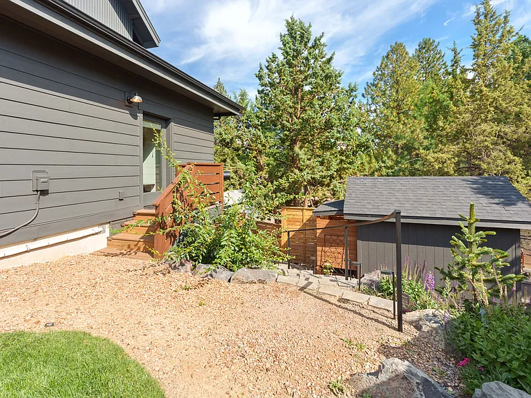 61000 SE Crane Peak Ct — Photo 38