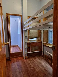 Rented by Reliance Realty of Manhattan Corp